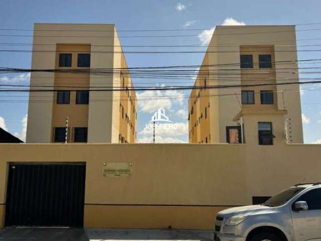 Apartamento com 3 quartos à venda no Sapiranga, Fortaleza  por R$ 245.000