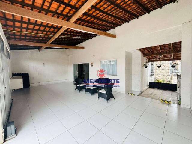 Casa com 3 dormitórios à venda, 180 m² por R$ 490.000 - Conjunto Habitacional Turu - São Luís/MA