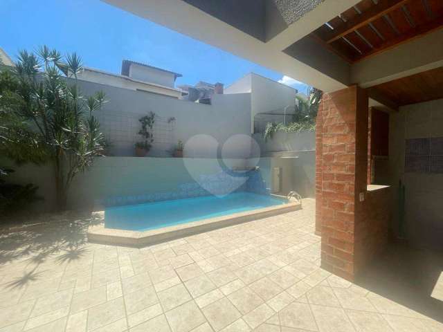 Linda casa a venda em Condomínio fechado com piscina em Piracicaba