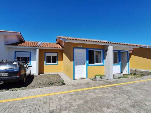 Casa em condomínio fechado com 2 quartos à venda na Rua São Joaquim, 970, Estância Velha, Canoas por R$ 242.000