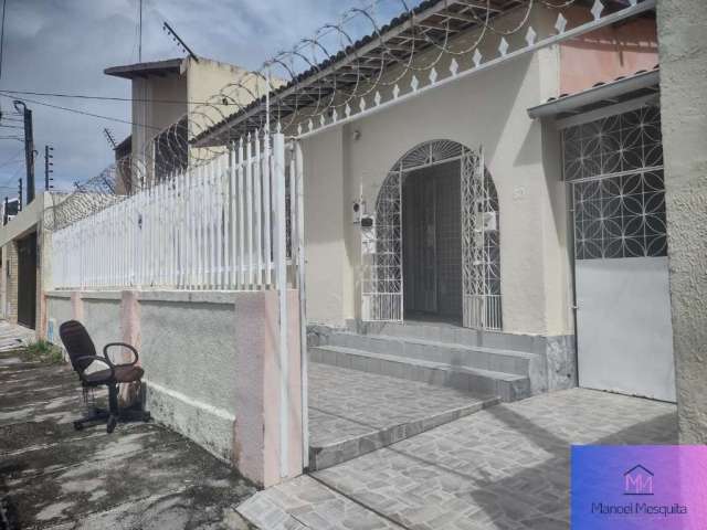 Casa com 4 quartos à venda na Rua Acaraú, 60, Meireles, Fortaleza, 275 m2 por R$ 795.000
