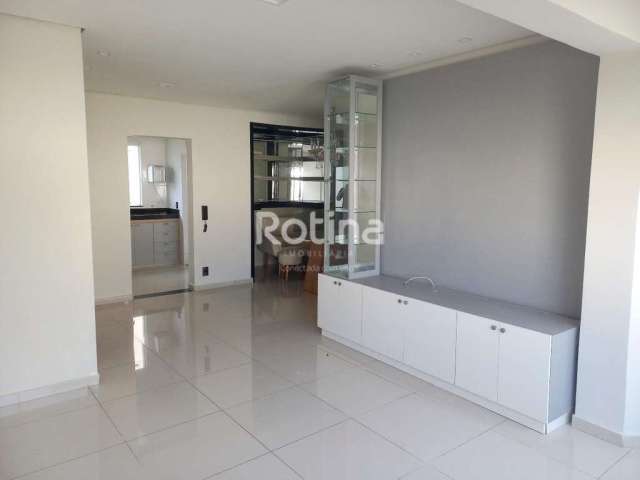 Apartamento à venda, 3 quartos, 1 suíte, 2 vagas, Tabajaras - Uberlândia/MG - R$ 410.000,00