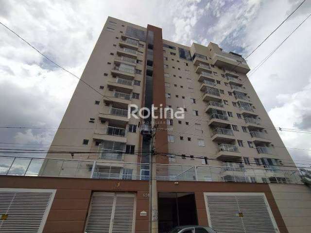 Cobertura para alugar, 4 quartos, 4 suítes, 2 vagas, Jardim das Palmeiras - Uberlândia/MG - R$ 6.600,00