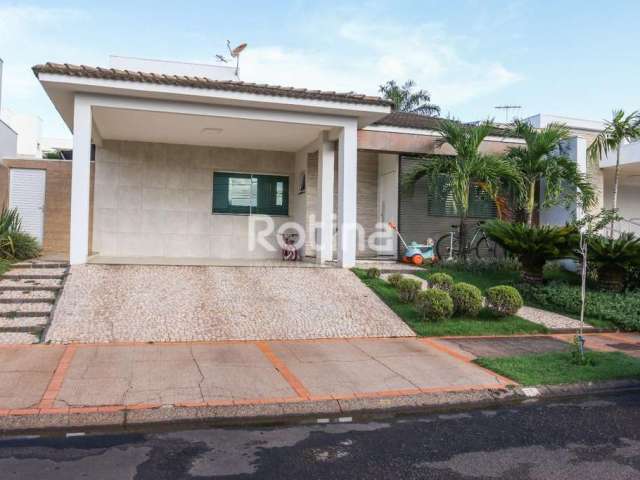 Casa Condomínio Fechado à venda, 4 quartos, 2 suítes, 4 vagas, Gávea - Uberlândia/MG - R$ 1.800.000,00