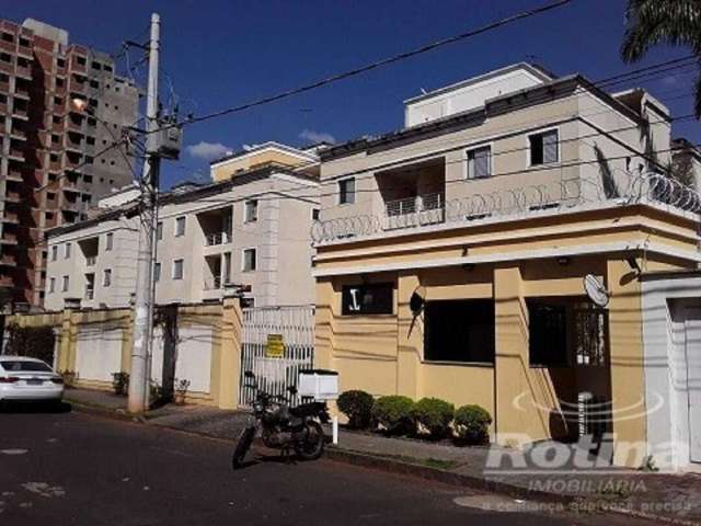 Apartamento à venda, 3 quartos, 1 suíte, 1 vaga, Copacabana - Uberlândia/MG - R$ 250.000,00