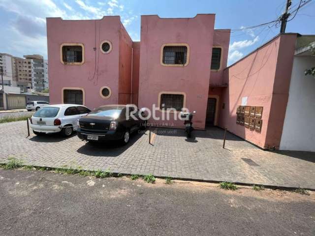 Apartamento para alugar, 2 quartos, 1 vaga, Martins - Uberlândia/MG - R$ 1.000,00