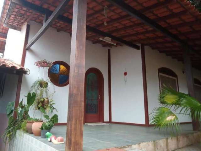 Casa em Condomínio para Venda em Saquarema, Retiro (Bacaxá), 3 dormitórios, 1 suíte, 3 banheiros, 1 vaga
