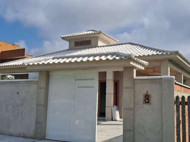 Casa para Venda em Saquarema, Leigos, 2 dormitórios, 1 suíte, 2 banheiros, 2 vagas