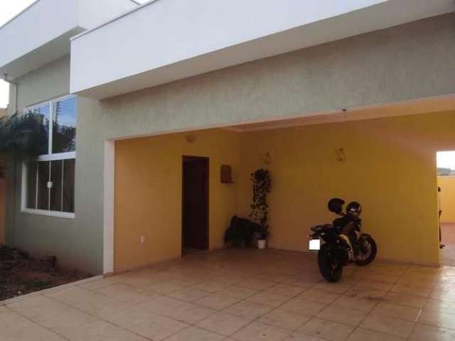 Casa para Venda em Limeira, Vila Queiroz, 2 dormitórios, 1 suíte, 1 banheiro, 3 vagas