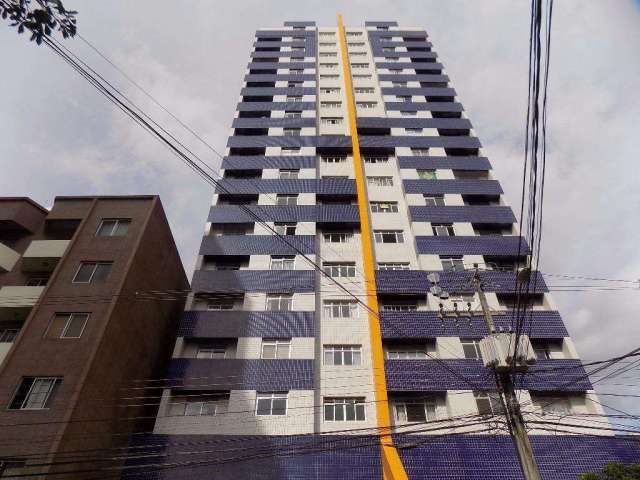 Apartamento com 2 dormitórios para alugar, 58 m² por R$ 2.850,25/mês - Centro - Curitiba/PR