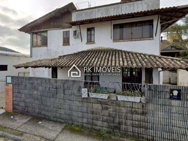 Casa à venda, 1 suíte, 2 vagas, São João do Rio Vermelho - Florianópolis/SC