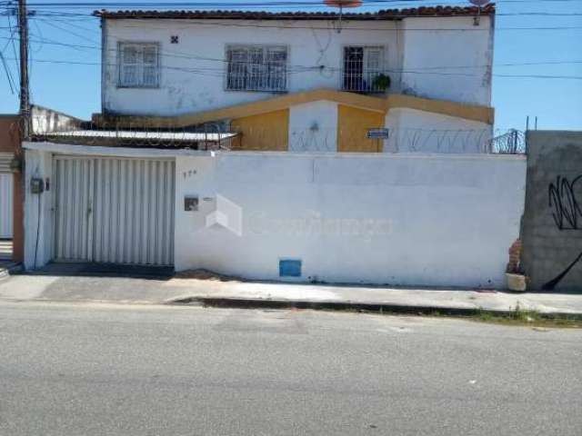 Casa à Venda na Parquelândia - Fortaleza/CE