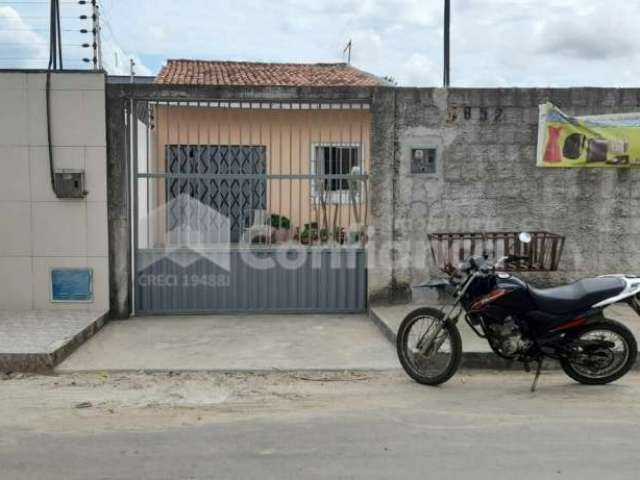 Casa à venda no bairro Parque Guadalajara (Jurema) - Caucaia/CE
