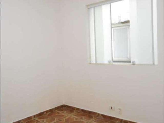 99390 Conjunto para alugar, 48 m² por R$ 2.500/mês - Liberdade - São Paulo/SP