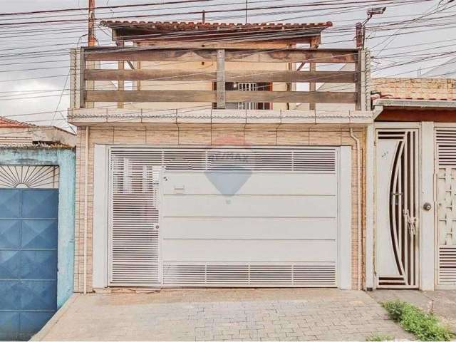 Casa à venda no bairro Vila Carmosina - São Paulo/SP