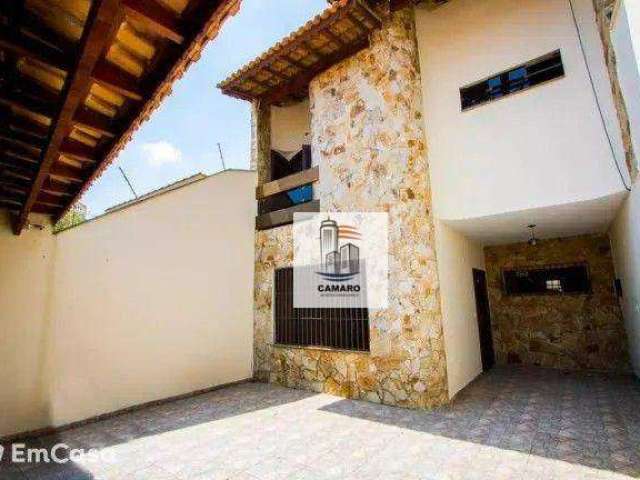Casa com 3 dormitórios à venda, 170 m² por R$ 755.000,00 - Vila Eldízia - Santo André/SP