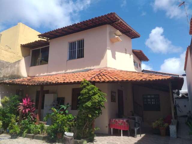 Casa com 3 quartos à venda no Jardim do Jockey, Lauro de Freitas  por R$ 450.000