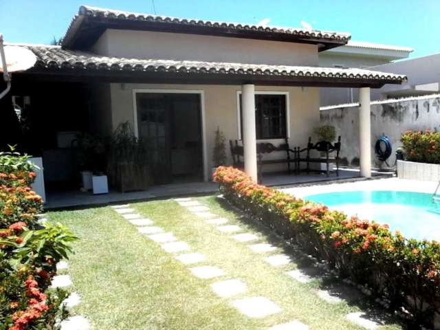 Casa com 3 quartos à venda em Itapuã, Salvador  por R$ 950.000