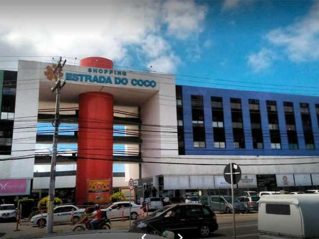 Sala comercial com 1 sala para alugar no Estrada do Coco, Lauro de Freitas  por R$ 1.900