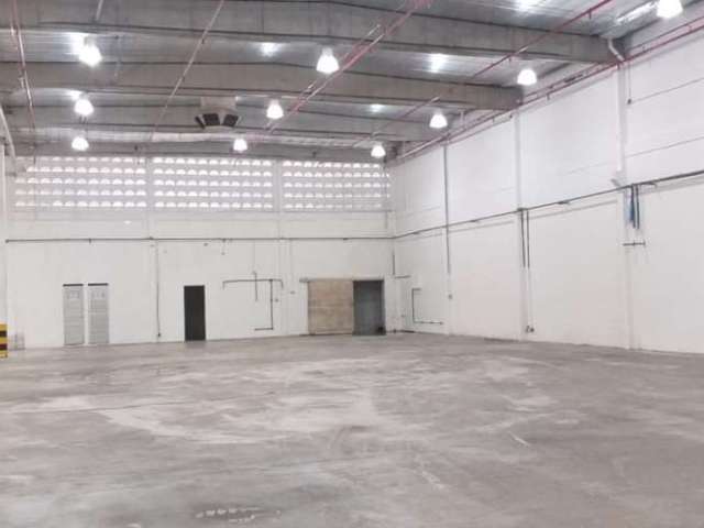 Barracão / Galpão / Depósito para alugar no Pirajá, Salvador , 5300 m2 por R$ 116.000
