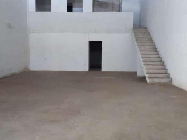 Barracão / Galpão / Depósito para alugar no Cascalheira, Camaçari , 200 m2 por R$ 2.900
