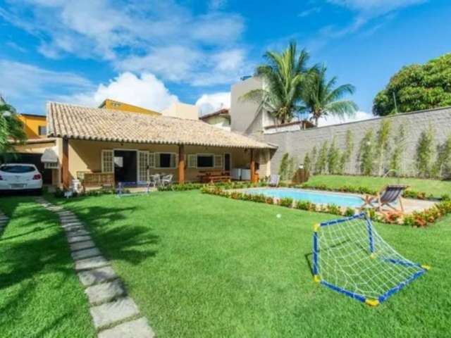 Casa com 3 quartos à venda no Estrada do Coco, Lauro de Freitas  por R$ 1.500.000