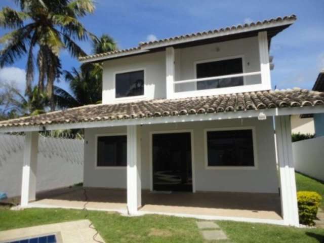 Casa em condomínio fechado com 4 quartos para alugar no Buraquinho, Lauro de Freitas , 300 m2 por R$ 6.000