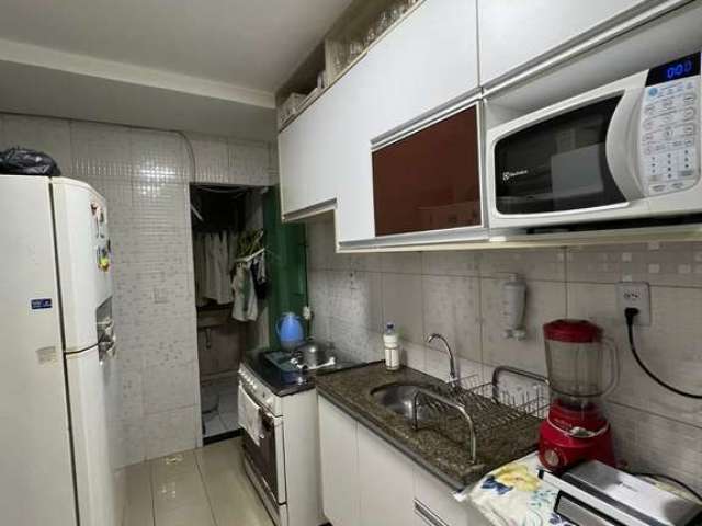 Casa em condomínio fechado com 2 quartos à venda no Ipitanga, Lauro de Freitas  por R$ 270.000