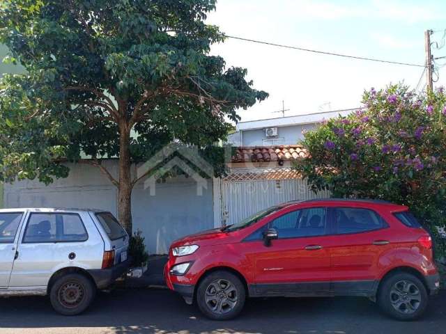 Casa com 2 quartos à venda no Jardim Beatriz, São Carlos , 200 m2 por R$ 300.000