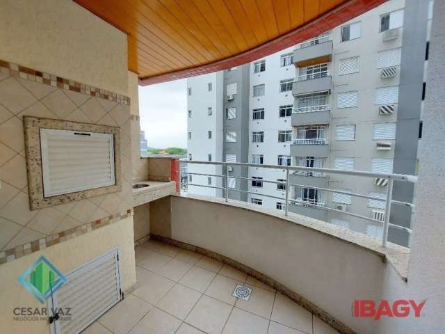 Apartamento com 2 quartos à venda na Rua Vinte e Quatro de Abril, 3002, Centro, Palhoça, 65 m2 por R$ 320.000