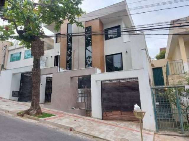 Casa com 3 quartos à venda na Rua Irmã Eufêmia, Santa Rosa, Belo Horizonte, 187 m2 por R$ 1.390.000
