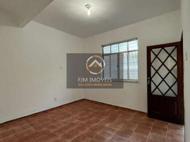 Apartamento em Fonseca - Niterói com 1 dormitório à venda por R$800 ou locação