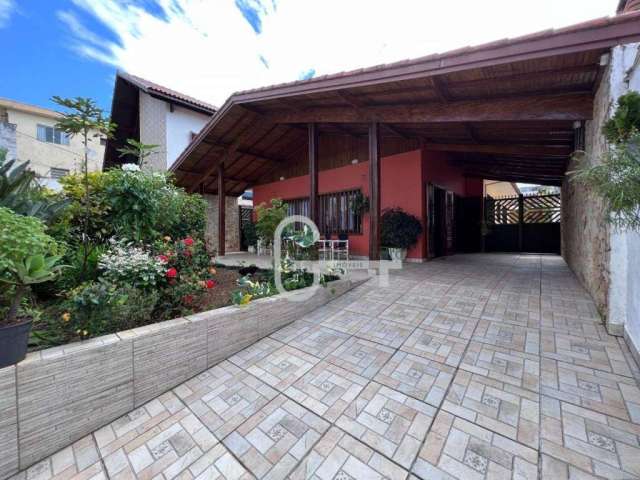 Casa com 3 dormitórios à venda, 184 m² por R$ 615.000,00 - Balneário Stella Maris - Peruíbe/SP