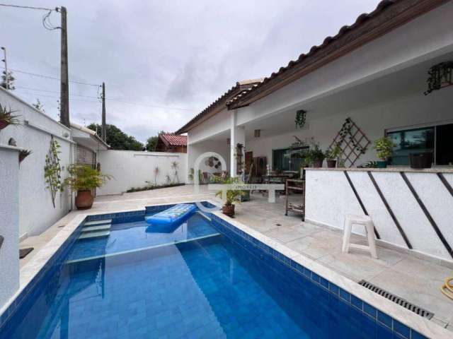 Casa com 3 dormitórios à venda, 157 m² por R$ 860.000,00 - Balneário Florida - Peruíbe/SP