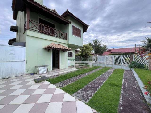 Casa com 4 dormitórios à venda, 268 m² por R$ 1.300.000,00 - Balneário Três Marias - Peruíbe/SP