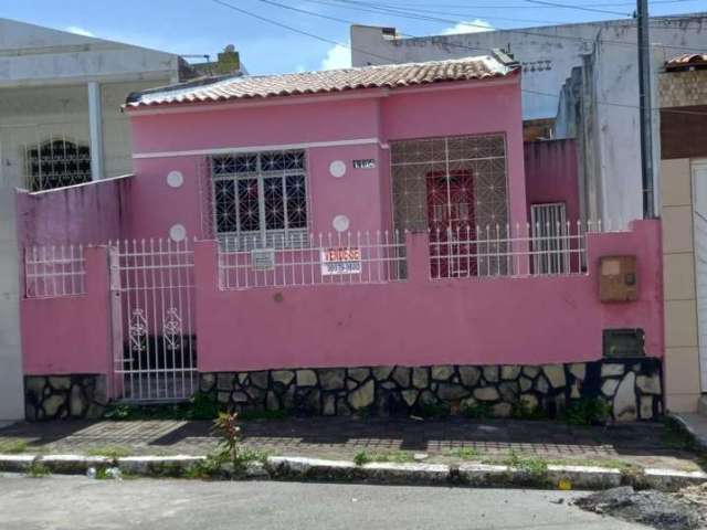 Casa para Venda em Aracaju, Getúlio Vargas, 3 dormitórios, 1 banheiro