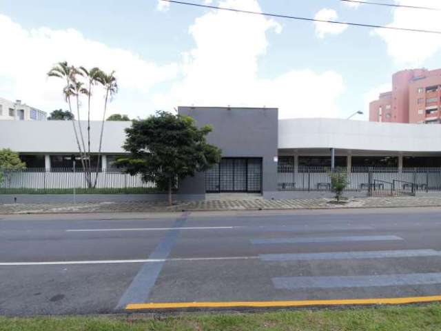 CASA COMERCIAL - 3200 m² REBOUÇAS - REF 00403.001