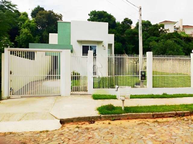 Casa com 3 quartos à venda no Morro do Espelho, São Leopoldo  por R$ 500.000