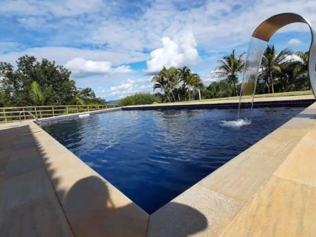 Fazenda com 3 salas para alugar na Estrada Municipal Pedro Rebechi, 4, Sítio da Moenda, Itatiba, 420 m2 por R$ 8.000