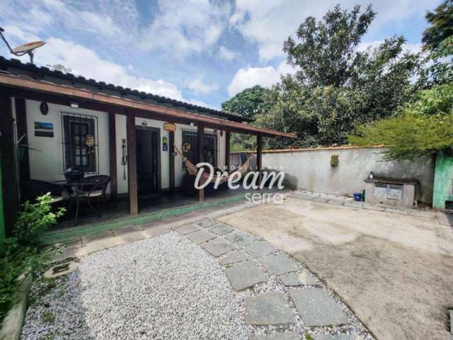 Casa com 2 dormitórios à venda, 133 m² por R$ 390.000,00 - Albuquerque - Teresópolis/RJ