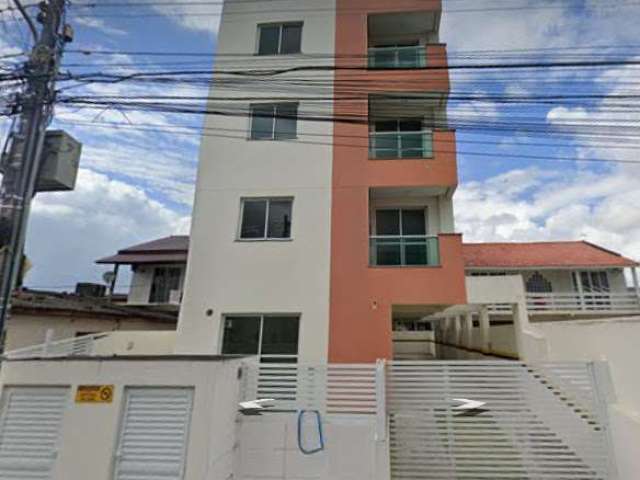 Ótimo apartamento à venda em Forquilhinhas, São José.

Com 54,41 m² de área privativa, possui 2 dormitórios, sala e cozinha conjugadas, lavanderia, bwc social, sacada com churrasqueira, vaga de garage