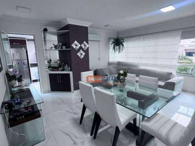 Apartamento Diferenciado com 01 dormitório e 01 suíte e terraço à venda, por R$ 970.000 - Nações - Balneário Camboriú/SC