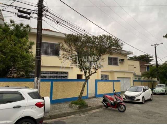 Casa com 3 quartos à venda na Rua São Vicente de Paulo, 54, Encruzilhada, Santos, 209 m2 por R$ 890.000