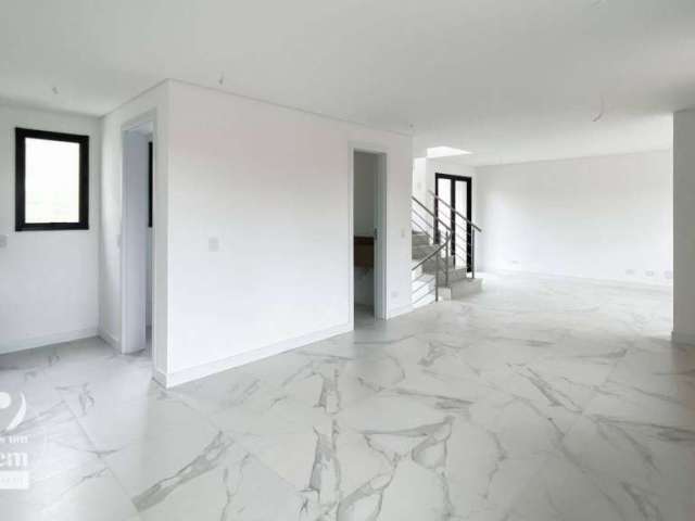 Lindo sobrado alto padrão 179 m², 3 quartos sendo uma suíte, terraço à venda por R$ 1.115.000 - Guabirotuba - Curitiba/PR