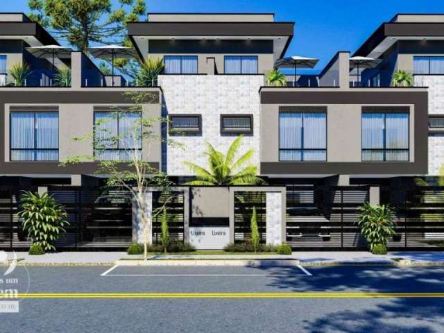 Sobrado Tríplex 136 m² com 3 quartos sendo 1 suíte, com terraço, 2 vagas de garagem à venda por R$ 799.000 - Cajuru - Curitiba/PR
