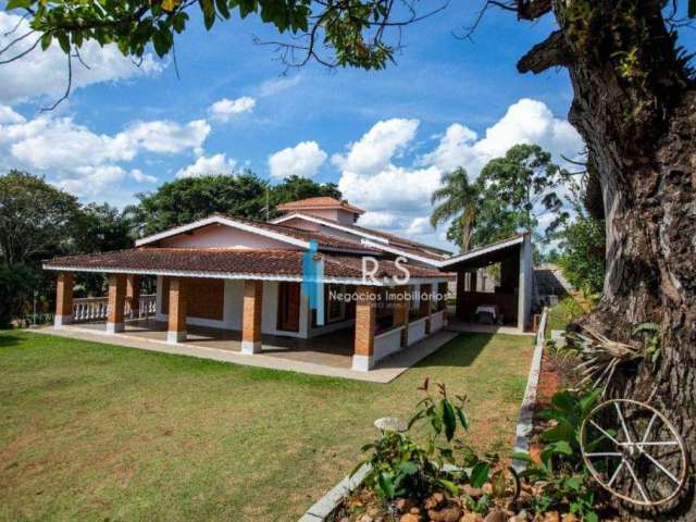 Chácara com 4 dormitórios à venda, 2860 m² por R$ 1.700.000,00 - Condomínio Parque São Gabriel - Itatiba/SP