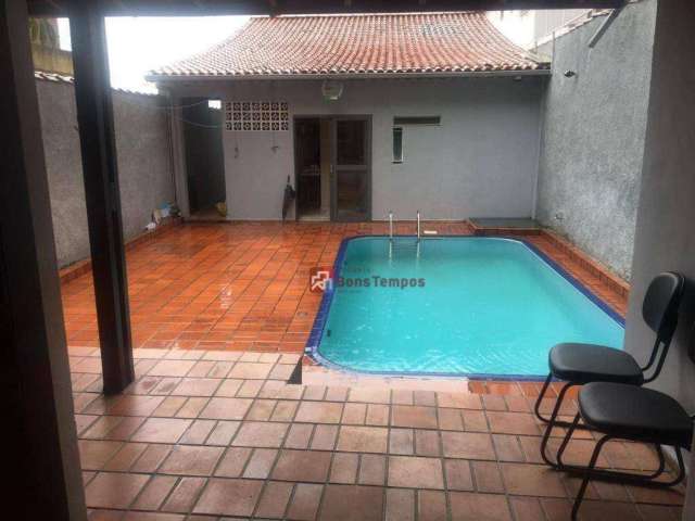 Casa com 3 dormitórios, 1 suite. 2 vagas, piscina, churrasqueira à venda, 178 m² por R$ 645.000 - Vila Salete - São Paulo/SP