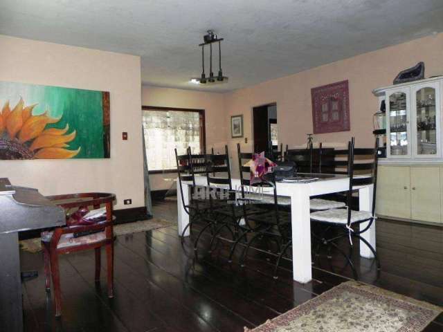 Casa com 3 dormitórios à venda, 272 m² por R$ 2.500.000,00 - Jardim Chácara Inglesa - São Bernardo do Campo/SP
