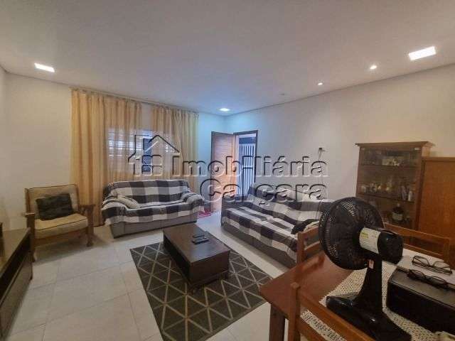 Casa com 2 quartos à venda na Rua Caripunas, 168, Tupi, Praia Grande por R$ 410.000