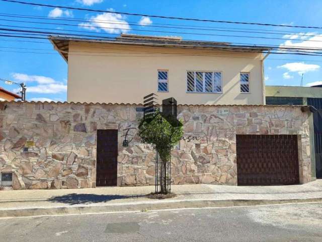 Casa de 5 quartos suíte e closet no bairro Alto dos Pinheiros
